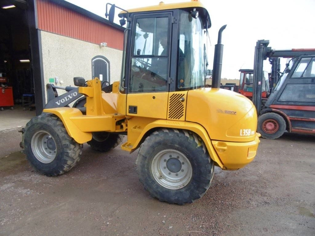 Volvo L 35 - Wheel loader: picture 4 Volvo L 35 - Wheel loader: picture 4