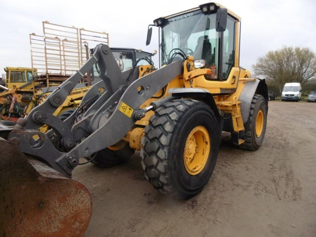 Volvo L 60 F - Wheel loader: picture 4 Volvo L 60 F - Wheel loader: picture 4
