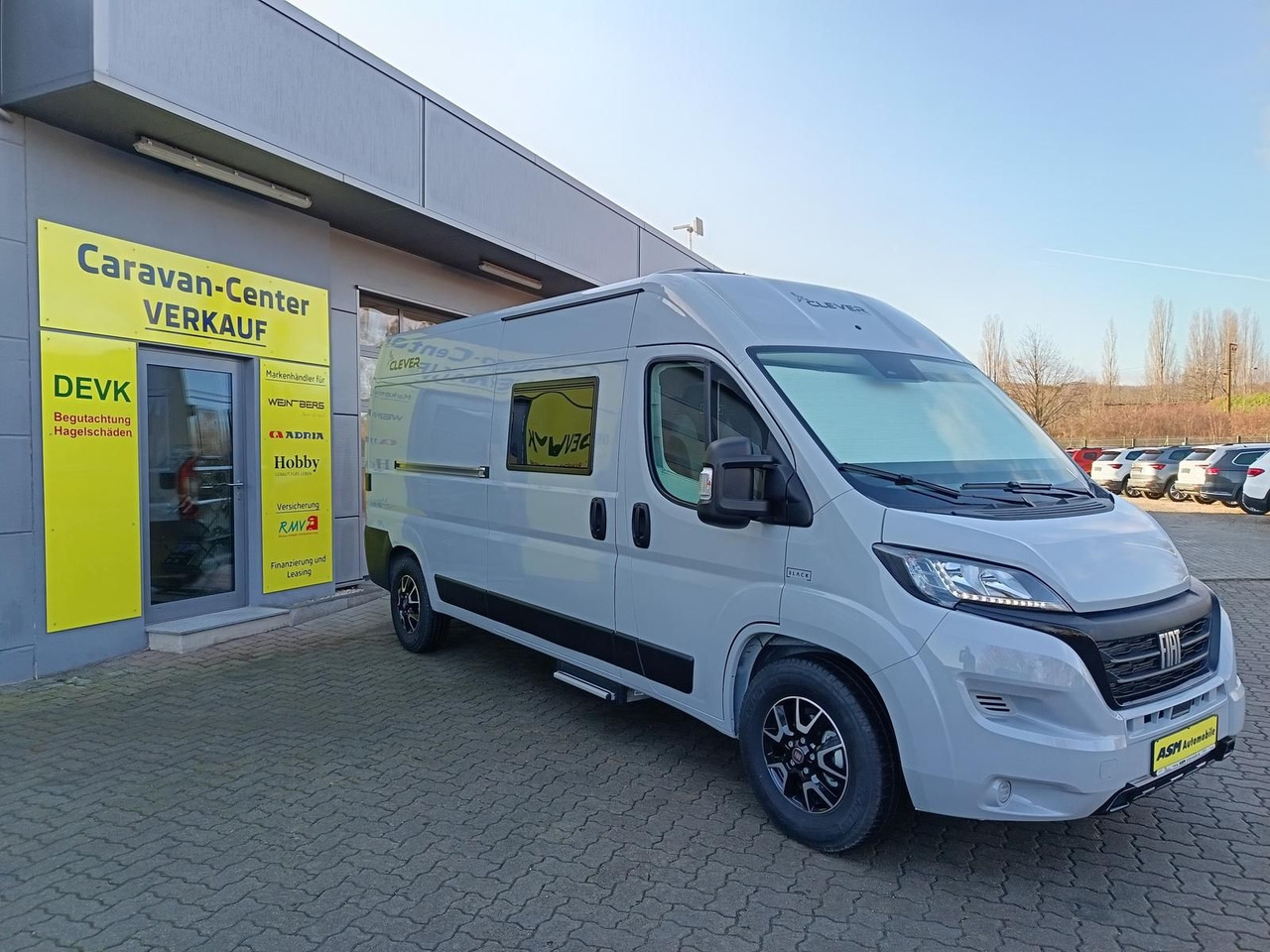 Clever Celebration 600 MJ 24*KLIMAAUTOMATIK*ACC*SOFORT* - Camper van: picture 2 Clever Celebration 600 MJ 24*KLIMAAUTOMATIK*ACC*SOFORT* - Camper van: picture 2