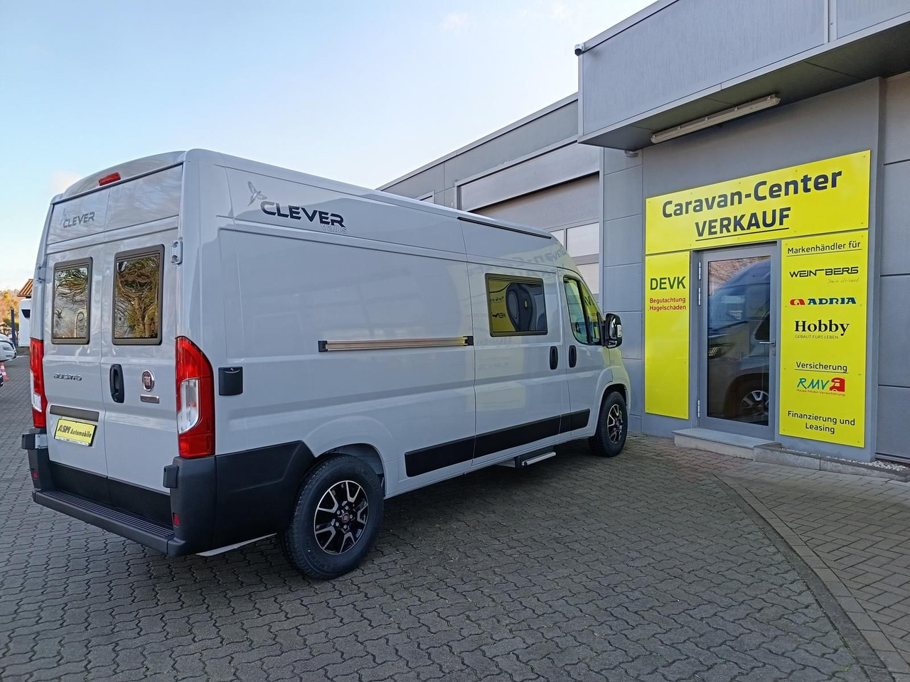 Clever Celebration 600 MJ24*AHK*MARKISE*ACC*R-KAM*RADIO - Camper van: picture 5 Clever Celebration 600 MJ24*AHK*MARKISE*ACC*R-KAM*RADIO - Camper van: picture 5