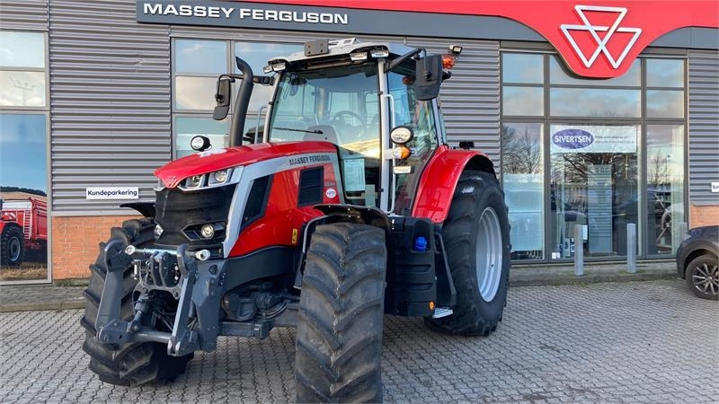 Massey Ferguson 6S.165 Dyna 6 Exclusive - Farm tractor: picture 2 Massey Ferguson 6S.165 Dyna 6 Exclusive - Farm tractor: picture 2