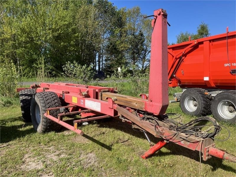 Metsjö Metaflex 18 - Roll-off/ Skip trailer: picture 2 Metsjö Metaflex 18 - Roll-off/ Skip trailer: picture 2