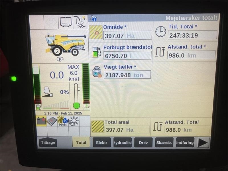 Combine harvester New Holland CX 8.70 SLH: picture 8