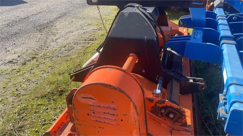 Perfect KM-270 Front og Bagmontering - Mower: picture 3 Perfect KM-270 Front og Bagmontering - Mower: picture 3