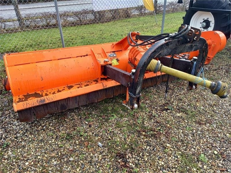 Perfect KT-300 Heavy-Duty. Hy-sideforskydning - Mower: picture 1 Perfect KT-300 Heavy-Duty. Hy-sideforskydning - Mower: picture 1