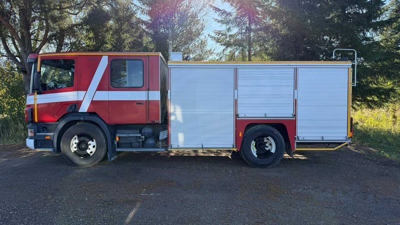 SCANIA P94 - Fire truck: picture 2 SCANIA P94 - Fire truck: picture 2