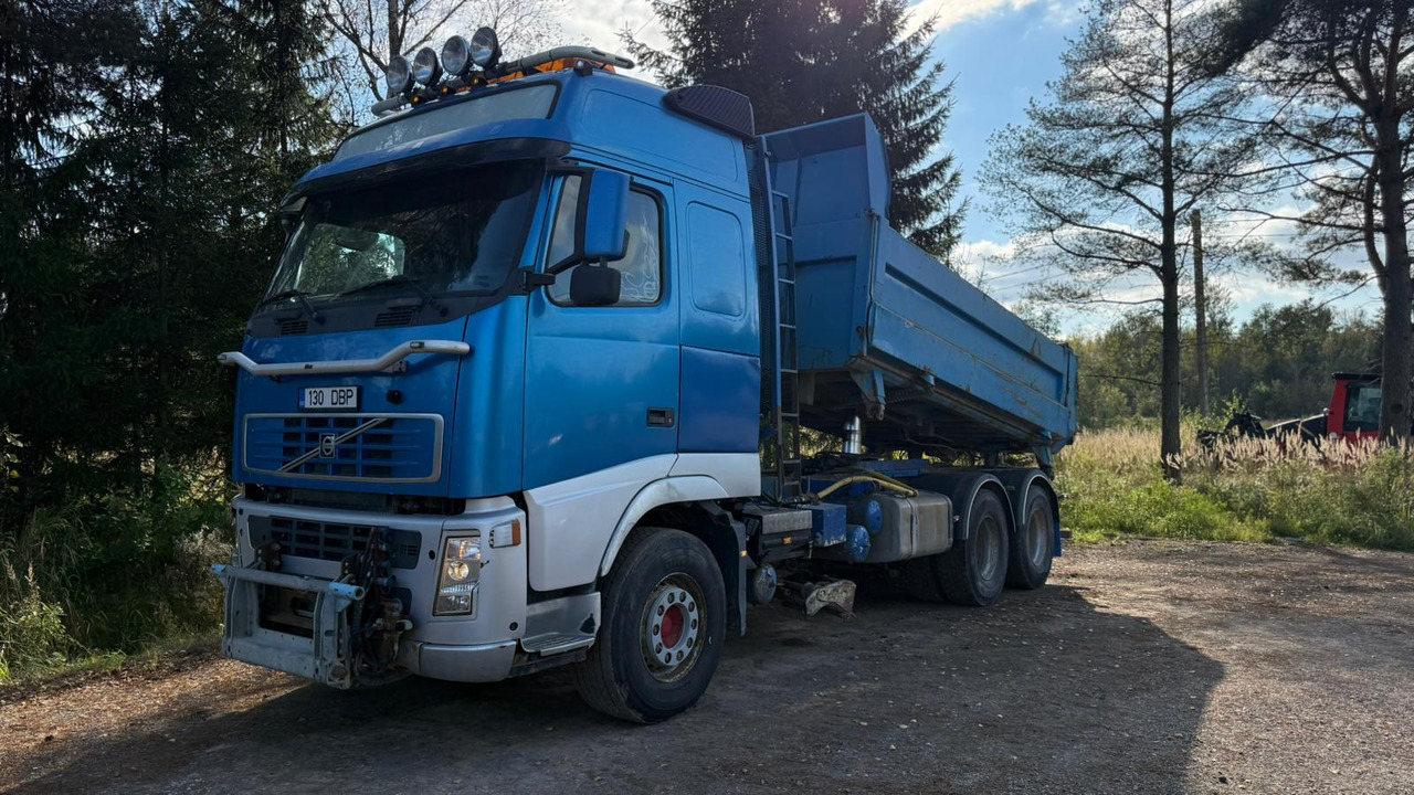 VOLVO FH12 - Tipper: picture 1 VOLVO FH12 - Tipper: picture 1