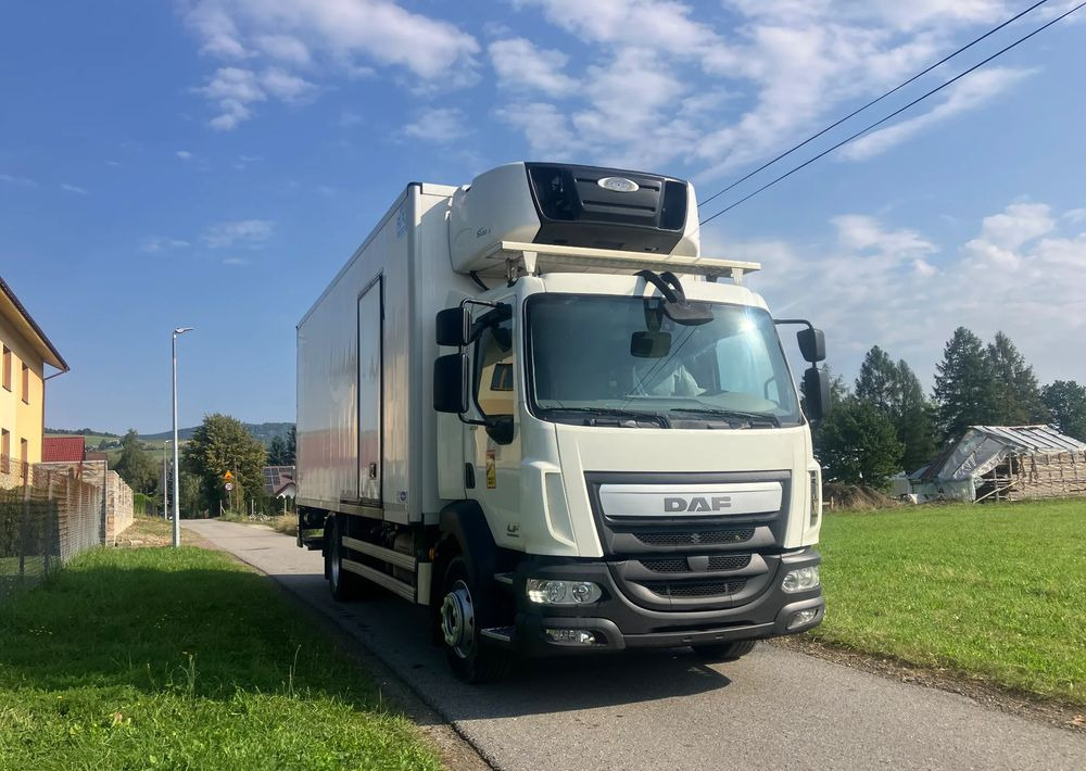 DAF Daf LF 16.250 chłodnia multi temperatura 16 palet - Refrigerator truck: picture 2 DAF Daf LF 16.250 chłodnia multi temperatura 16 palet - Refrigerator truck: picture 2