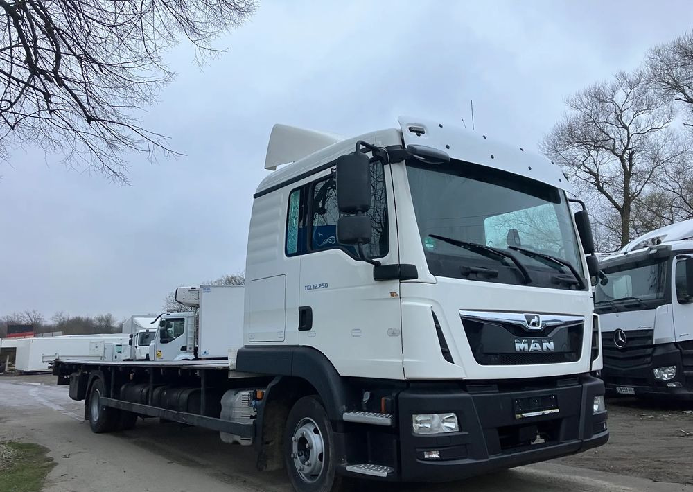 MAN MAN TGM 12.250 sypialka euro6 Rama do zabudowy - Cab chassis truck: picture 2 MAN MAN TGM 12.250 sypialka euro6 Rama do zabudowy - Cab chassis truck: picture 2
