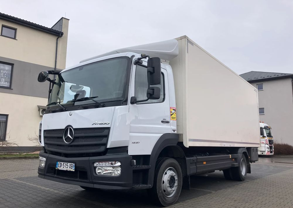 Mercedes-Benz ATEGO 1218 KURIERKA KONTENER 15 PALET - Box truck: picture 1 Mercedes-Benz ATEGO 1218 KURIERKA KONTENER 15 PALET - Box truck: picture 1