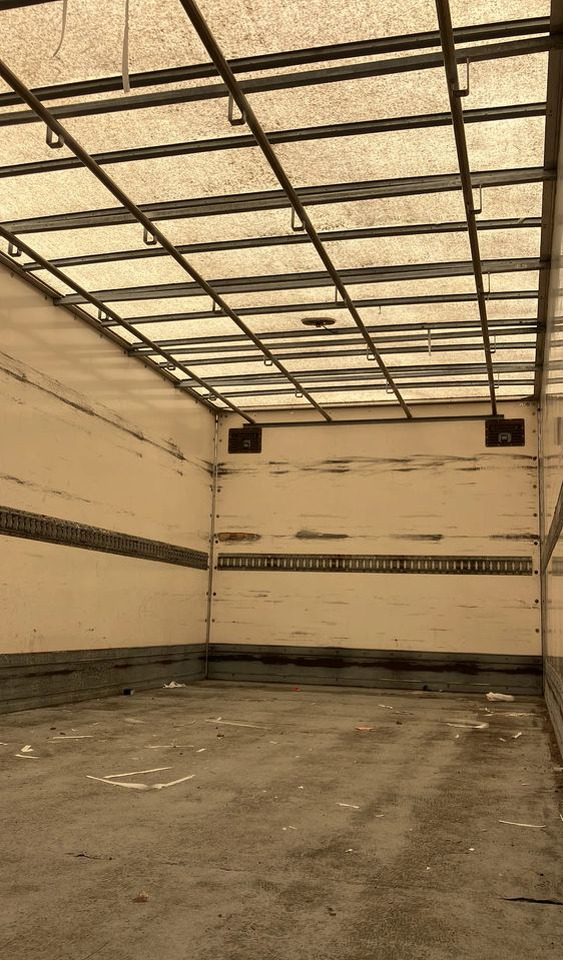 Mercedes-Benz Atego 1218 kurierka kontener - Box truck: picture 5 Mercedes-Benz Atego 1218 kurierka kontener - Box truck: picture 5