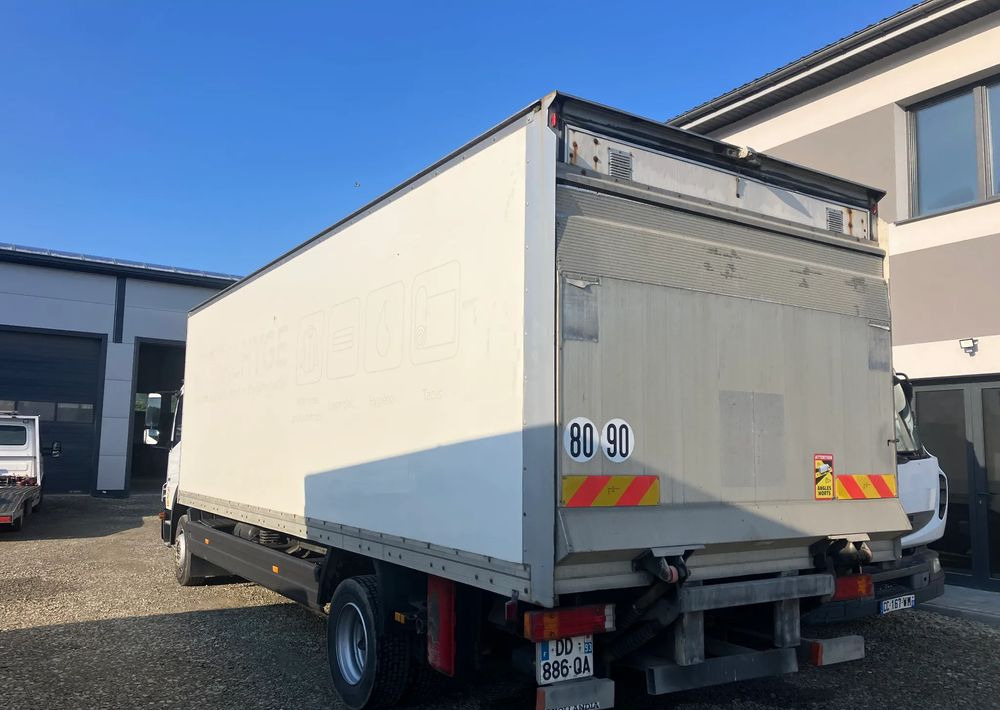 Mercedes-Benz Atego 1218  kurierka kontener - Box truck: picture 3 Mercedes-Benz Atego 1218  kurierka kontener - Box truck: picture 3