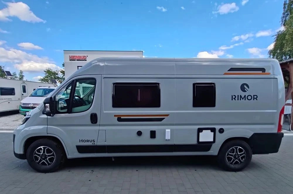 Fiat Ducato Rimor Horus 45 NEW AUTOMAT Grau Truma Diesel Lampen FULL LED 4-Sitzer - Camper van: picture 4 Fiat Ducato Rimor Horus 45 NEW AUTOMAT Grau Truma Diesel Lampen FULL LED 4-Sitzer - Camper van: picture 4