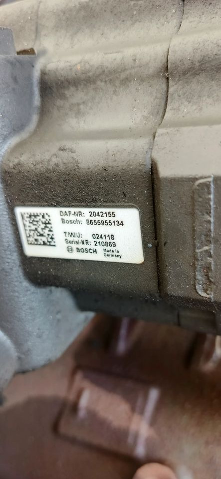 DAF XF 106 EURO 6 MX13 KOMPRESORA SPRĘŻARKA POWIETRZA 2042155 - Air brake compressor for Truck: picture 3 DAF XF 106 EURO 6 MX13 KOMPRESORA SPRĘŻARKA POWIETRZA 2042155 - Air brake compressor for Truck: picture 3