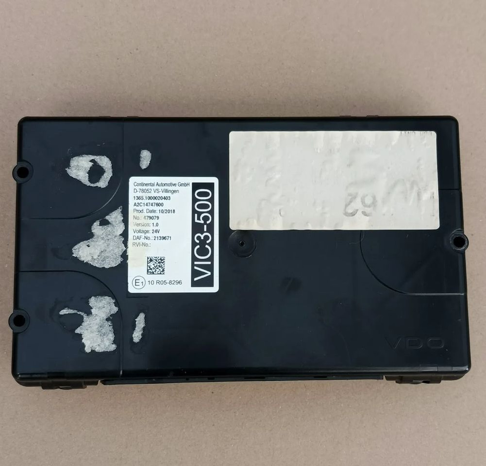 DAF XF 106 EURO 6 MX13 KOMPUTER STEROWNIK MODUŁ VIC3-500 2137691 - ECU for Truck: picture 1 DAF XF 106 EURO 6 MX13 KOMPUTER STEROWNIK MODUŁ VIC3-500 2137691 - ECU for Truck: picture 1