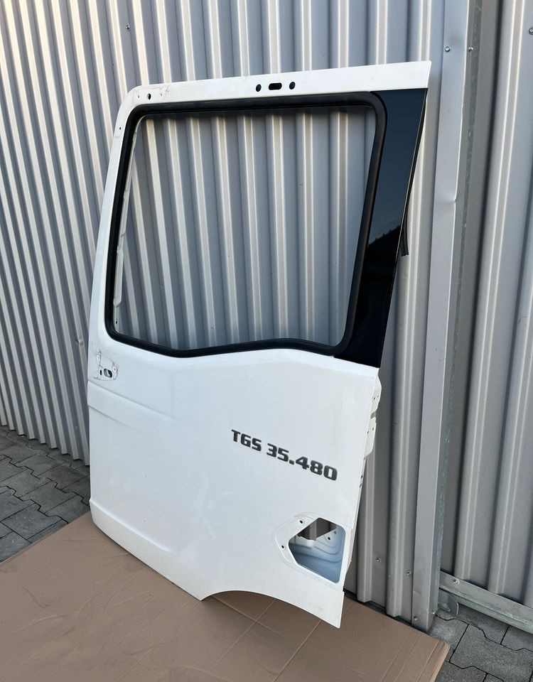 Drzwi lewe MAN TGS TG3 TGM TGL euro 6 drzwi kierowcy nowy model - Body and exterior for Truck: picture 2 Drzwi lewe MAN TGS TG3 TGM TGL euro 6 drzwi kierowcy nowy model - Body and exterior for Truck: picture 2