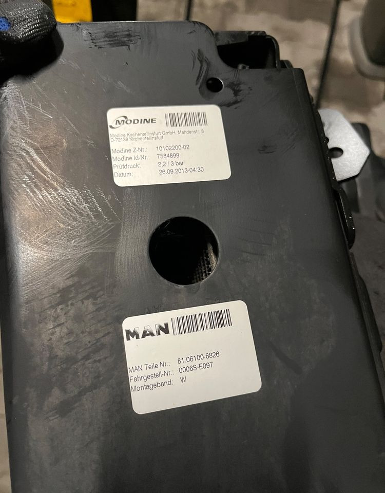 Komplet chłodnic MAN TGS euro 6 chłodnice niskie - Cooling system for Truck: picture 3 Komplet chłodnic MAN TGS euro 6 chłodnice niskie - Cooling system for Truck: picture 3