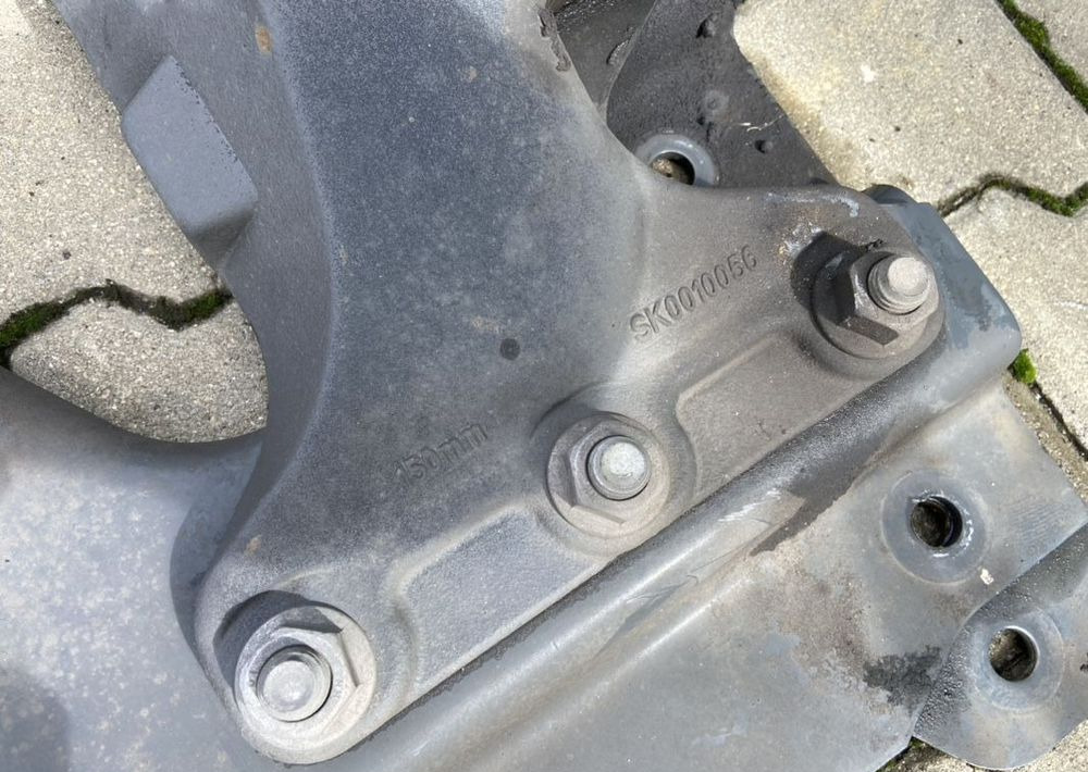 Płyta montażowa pod siodło DAF łapy Jost 150mm SK 0010056 - Fifth wheel coupling for Truck: picture 4 Płyta montażowa pod siodło DAF łapy Jost 150mm SK 0010056 - Fifth wheel coupling for Truck: picture 4