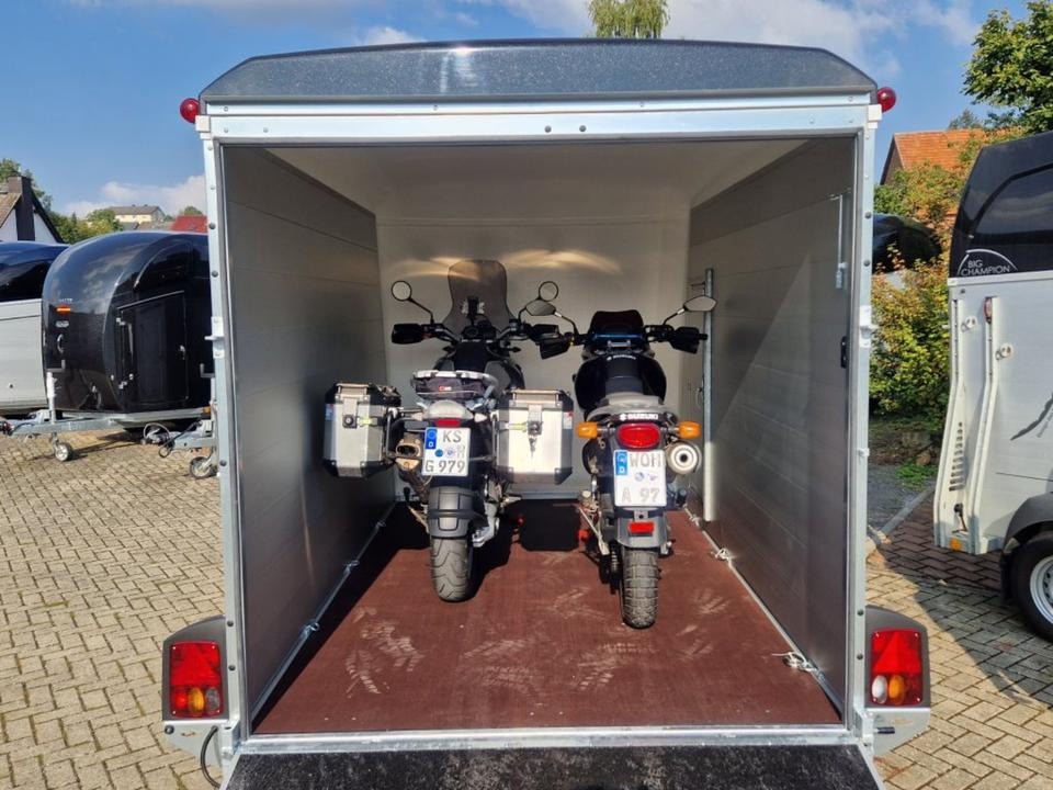 Böckmann KT-PB-AL 3018/27 Kofferanhänger,100 km/h,PKW Anhänger - Closed box trailer: picture 1 Böckmann KT-PB-AL 3018/27 Kofferanhänger,100 km/h,PKW Anhänger - Closed box trailer: picture 1