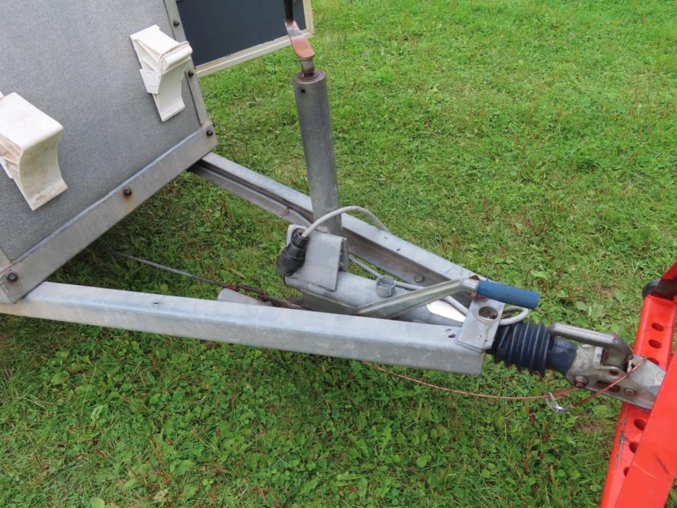 New Horse trailer Vieh - Pferdeanhänger, PKW Anhänger, Henra,  TÜV NEU: picture 11