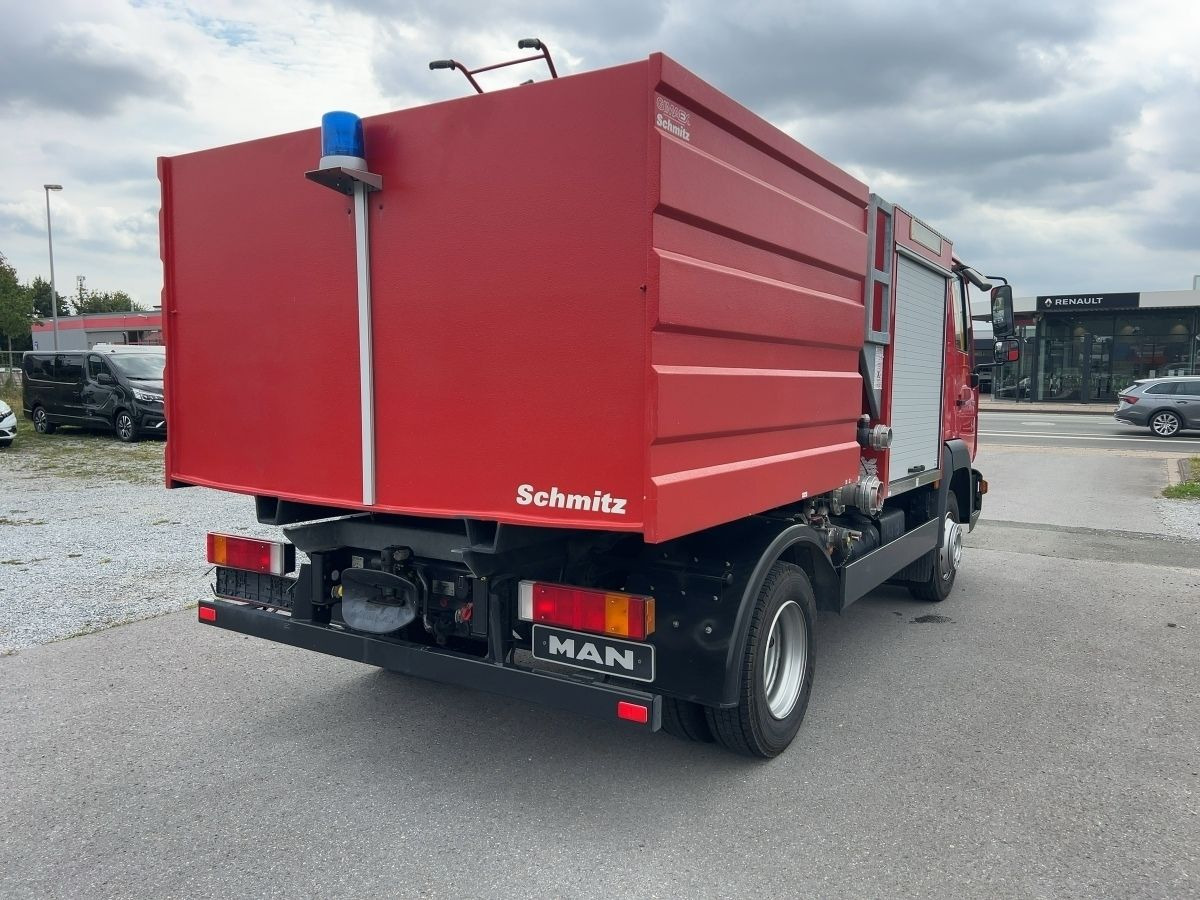 MAN LE 8150 4x2 Löschfahrzeug/Feuerwehr/Wassertank - Truck: picture 4 MAN LE 8150 4x2 Löschfahrzeug/Feuerwehr/Wassertank - Truck: picture 4