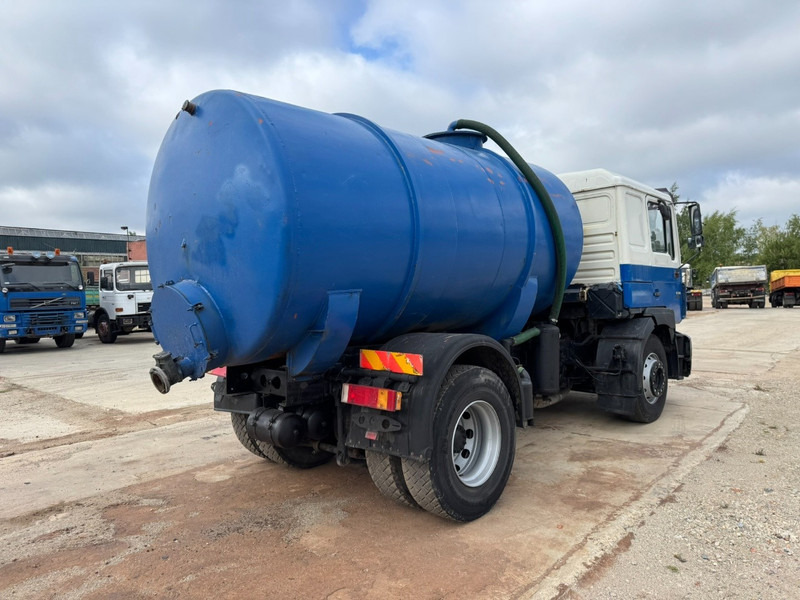 MAN 19.343 (12.000L / MANUAL GEARBOX / EURO 2 / PERFECT) - Vacuum truck: picture 5 MAN 19.343 (12.000L / MANUAL GEARBOX / EURO 2 / PERFECT) - Vacuum truck: picture 5