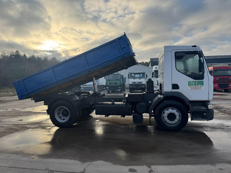 Renault Premium 260 (SUSPENISON LAMES / POMPE MANUELLE / BOITE MANUELLE / EURO 2) - Tipper: picture 4 Renault Premium 260 (SUSPENISON LAMES / POMPE MANUELLE / BOITE MANUELLE / EURO 2) - Tipper: picture 4