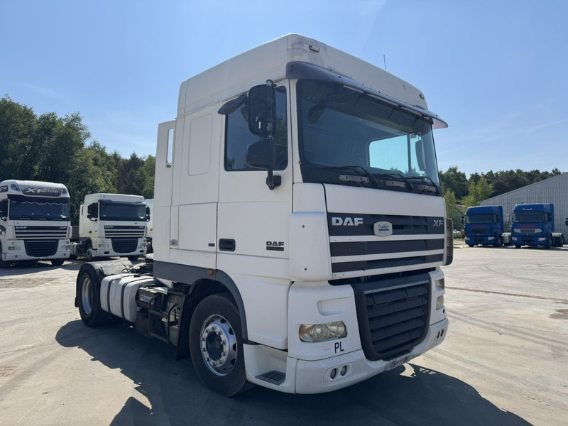 DAF 105 XF 410 Space Cab (MANUAL GEARBOX / BOITE MANUELLE) - Tractor unit: picture 3 DAF 105 XF 410 Space Cab (MANUAL GEARBOX / BOITE MANUELLE) - Tractor unit: picture 3