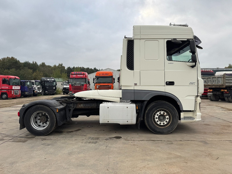 DAF XF 460 Space Cab (MANUAL GEARBOX / BOITE MANUELLE) - Tractor unit: picture 4 DAF XF 460 Space Cab (MANUAL GEARBOX / BOITE MANUELLE) - Tractor unit: picture 4