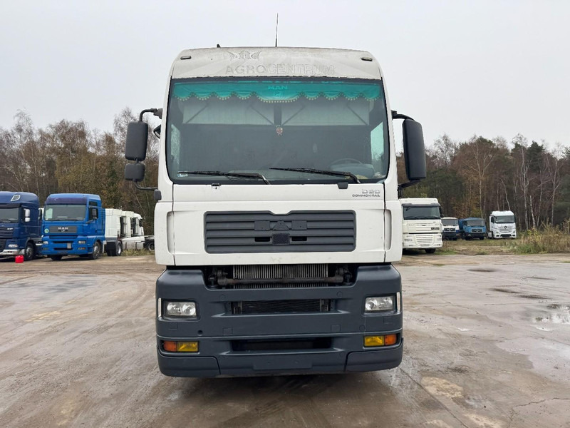 MAN TGA 18.430 (MANUAL GEARBOX / BOITE MANUELLE) - Tractor unit: picture 2 MAN TGA 18.430 (MANUAL GEARBOX / BOITE MANUELLE) - Tractor unit: picture 2