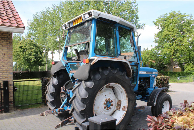 Ford 5110 - Farm tractor: picture 3 Ford 5110 - Farm tractor: picture 3