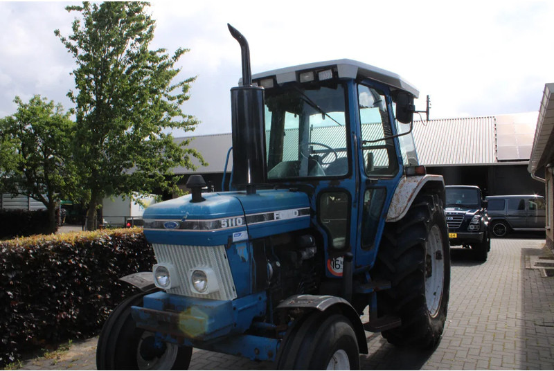 Ford 5110 - Farm tractor: picture 5 Ford 5110 - Farm tractor: picture 5