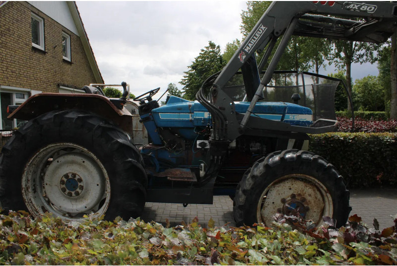 Ford 5610 met voorlader - Farm tractor: picture 2 Ford 5610 met voorlader - Farm tractor: picture 2
