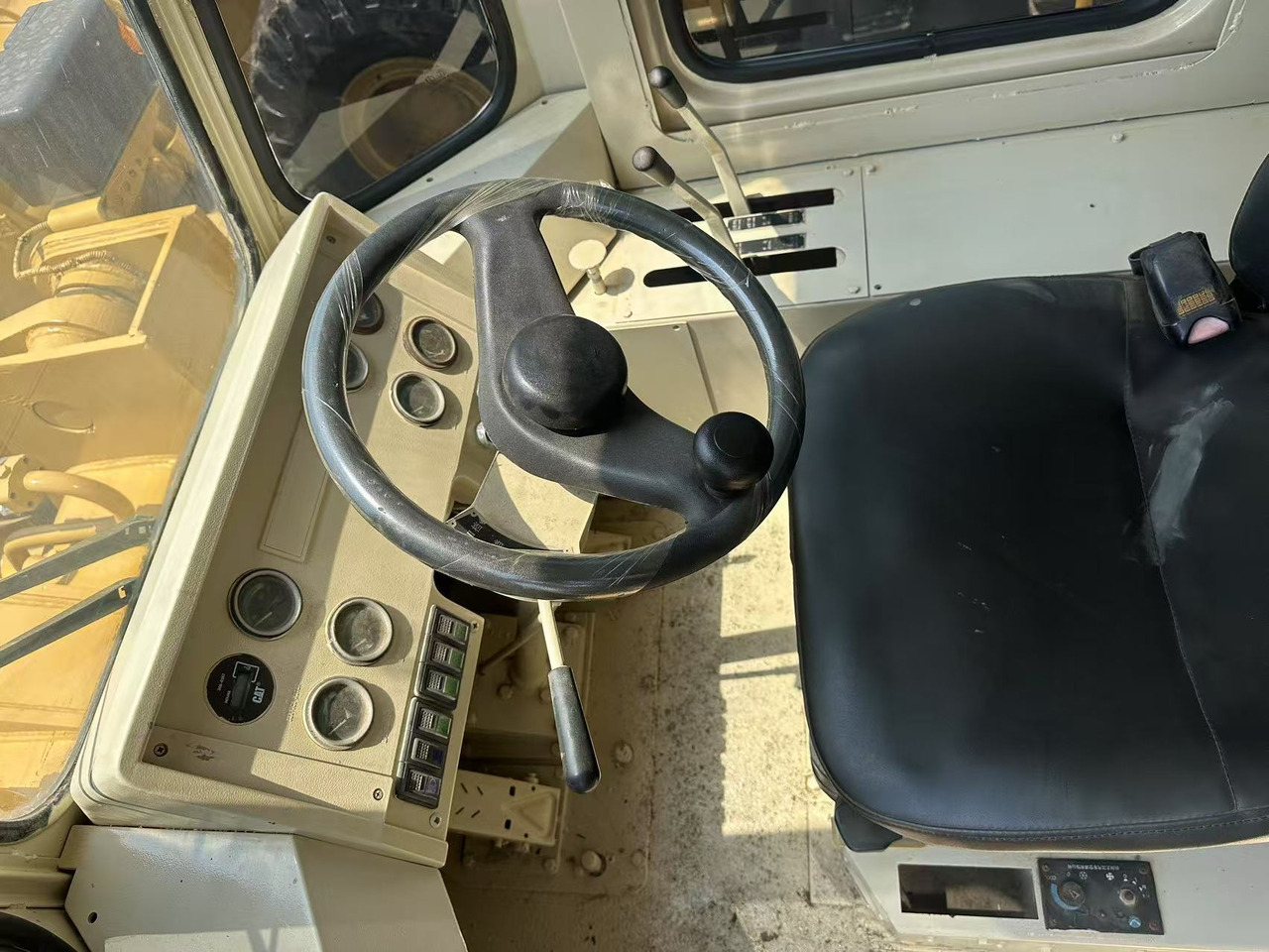 Wheel loader BOBCAT used cat 966f  laoder [ Copy ]: picture 7