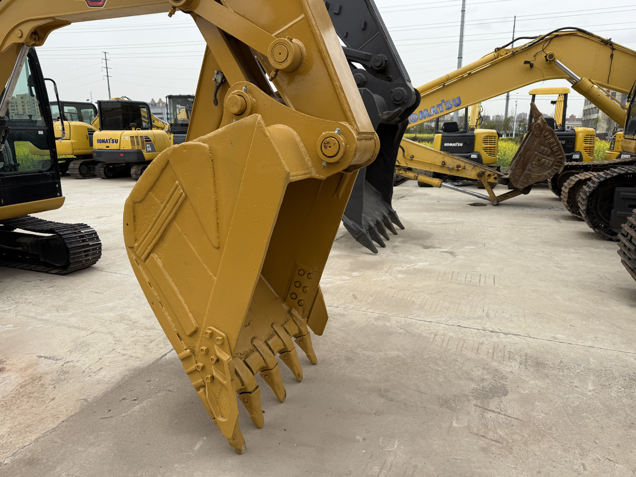 CATERPILLAR 320b - Crawler excavator: picture 4 CATERPILLAR 320b - Crawler excavator: picture 4