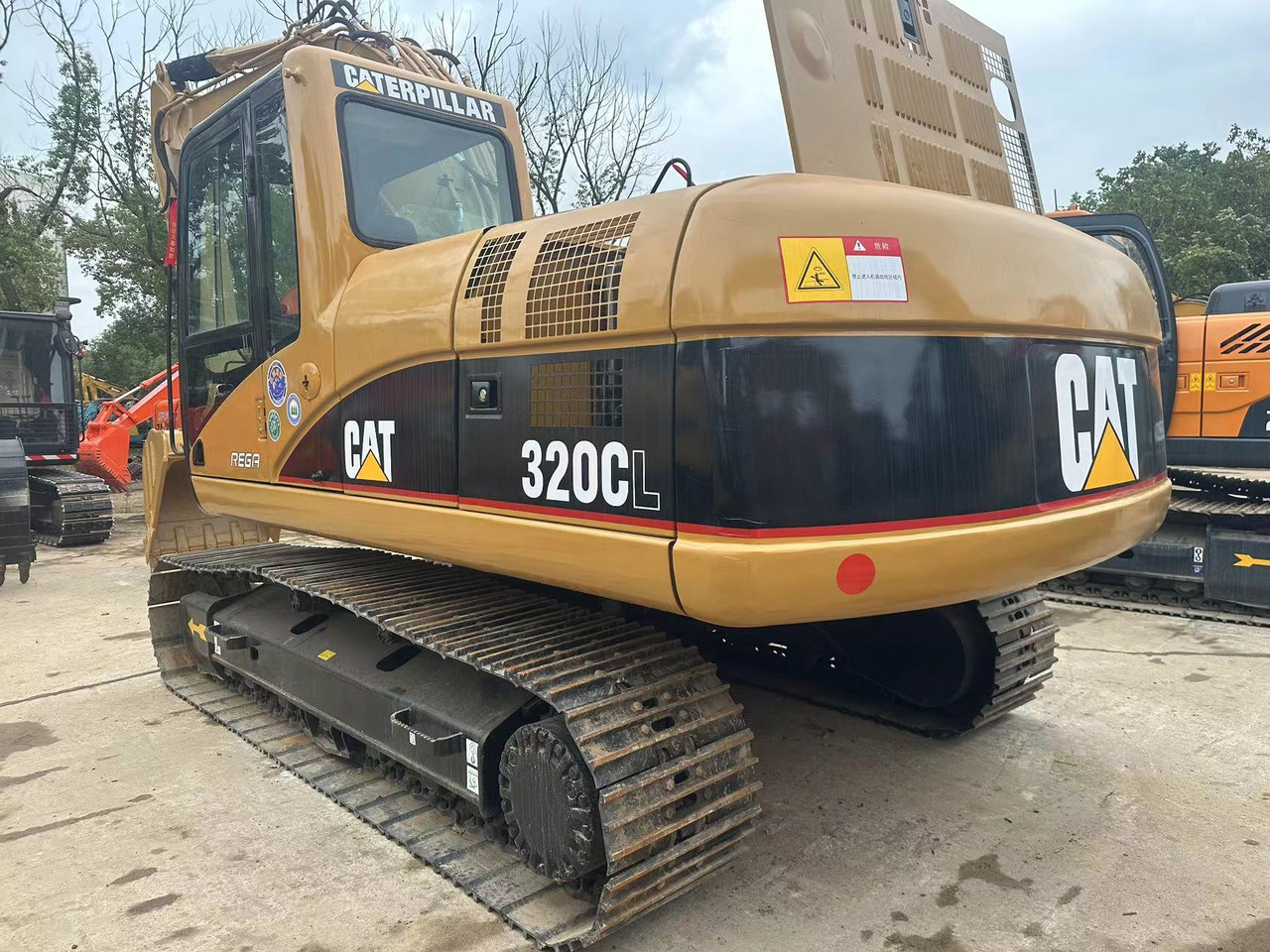 CATERPILLAR 320c - Crawler excavator: picture 1 CATERPILLAR 320c - Crawler excavator: picture 1