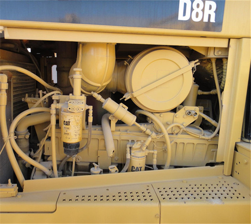 Bulldozer CATERPILLAR D8R [ Copy ]: picture 20