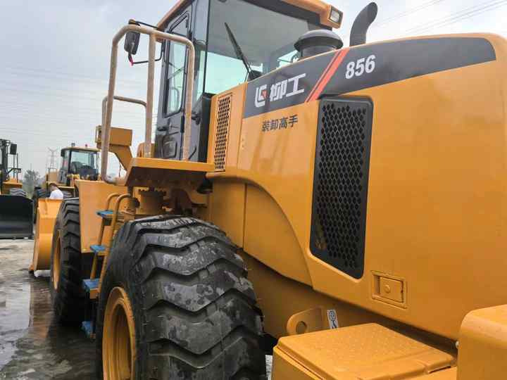 China Famous Brand LiuGong Medium-sized Used Wheel Loader LiuGong 856N Loader for Earthmoving, Mining, Construction for Sale - Wheel loader: picture 2 China Famous Brand LiuGong Medium-sized Used Wheel Loader LiuGong 856N Loader for Earthmoving, Mining, Construction for Sale - Wheel loader: picture 2