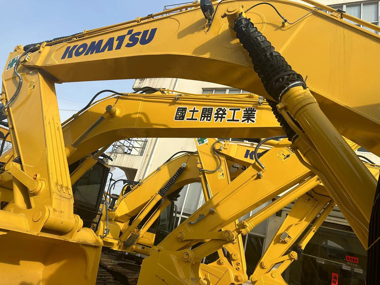Komatsu pc350-7 - Construction machinery: picture 3 Komatsu pc350-7 - Construction machinery: picture 3