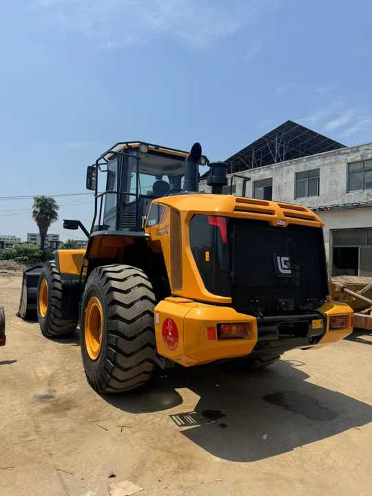 Famous Chinese Brand Second Hand LiuGong Front Loader Construction Machinery Used LiuGong 956H Wheel Loader Hot Selling - Wheel loader: picture 2 Famous Chinese Brand Second Hand LiuGong Front Loader Construction Machinery Used LiuGong 956H Wheel Loader Hot Selling - Wheel loader: picture 2