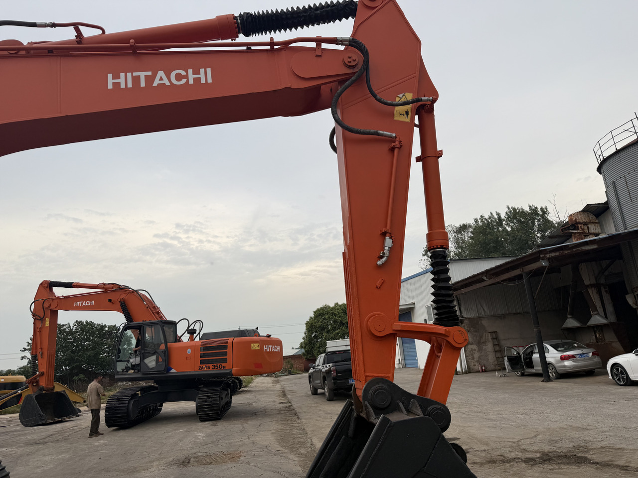 Crawler excavator HITACHI 350-5g [ Copy ] [ Copy ] [ Copy ]: picture 8
