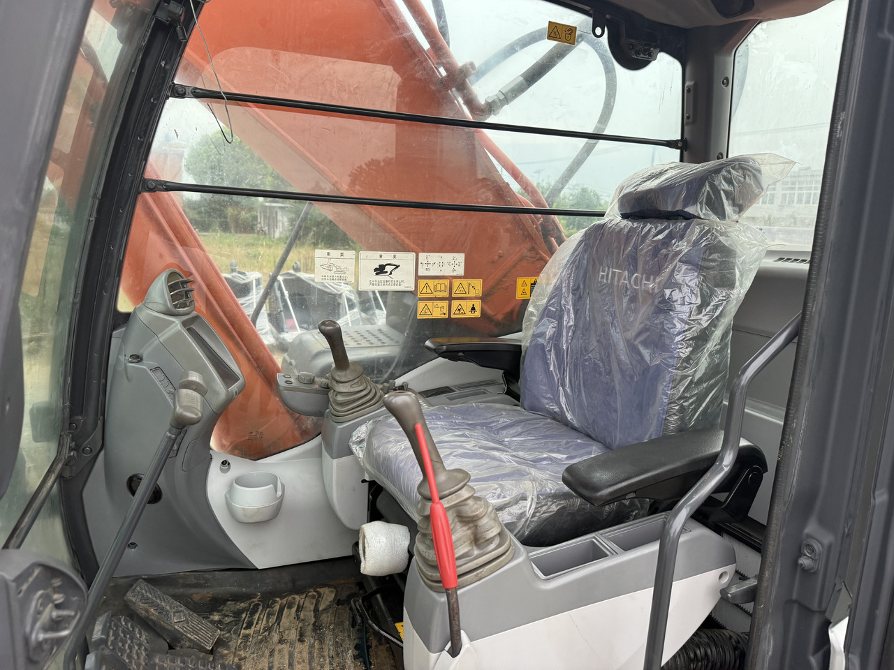 Crawler excavator HITACHI 350-5g [ Copy ] [ Copy ] [ Copy ]: picture 24