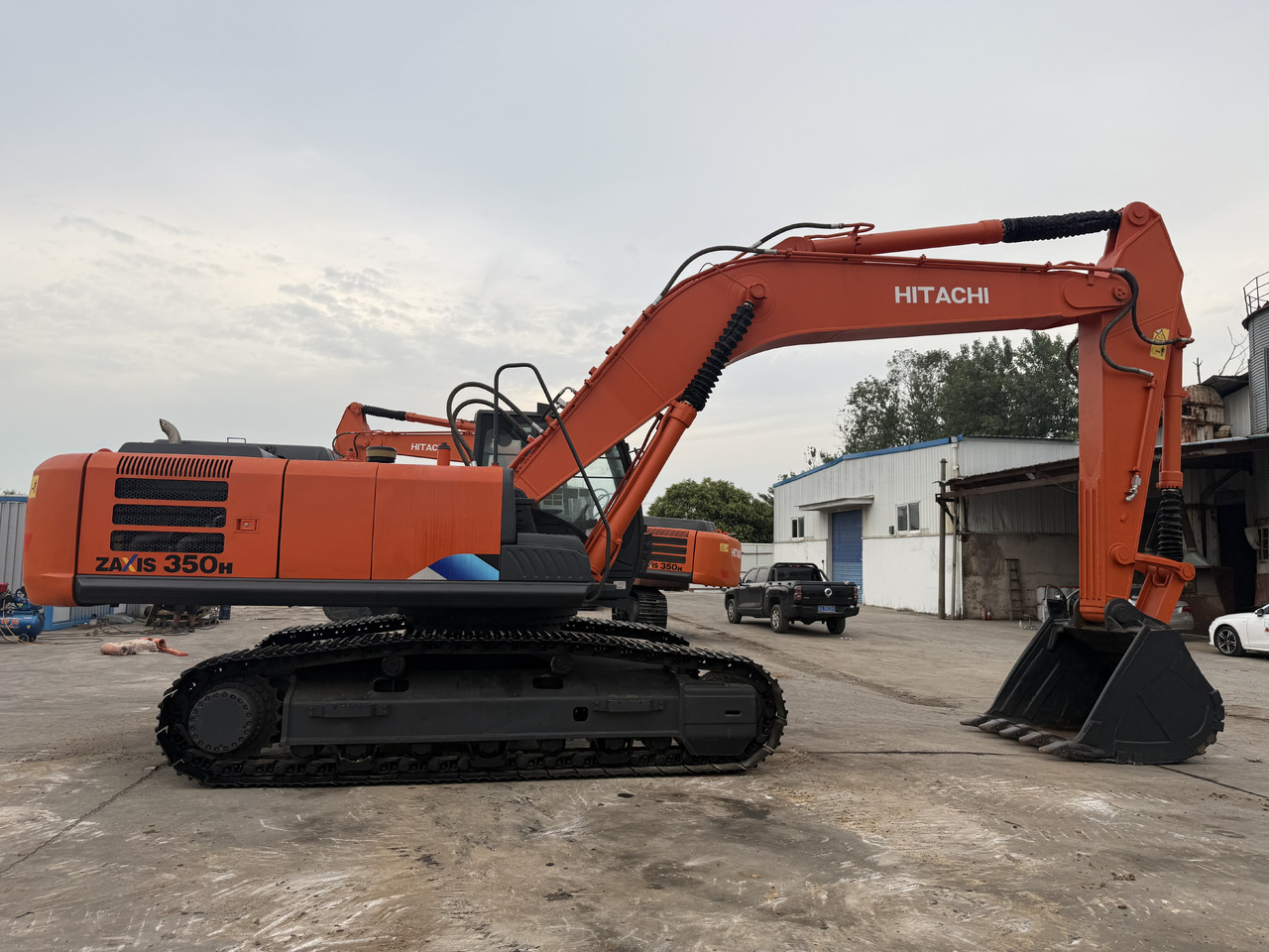 Crawler excavator HITACHI 350-5g [ Copy ] [ Copy ] [ Copy ]: picture 11