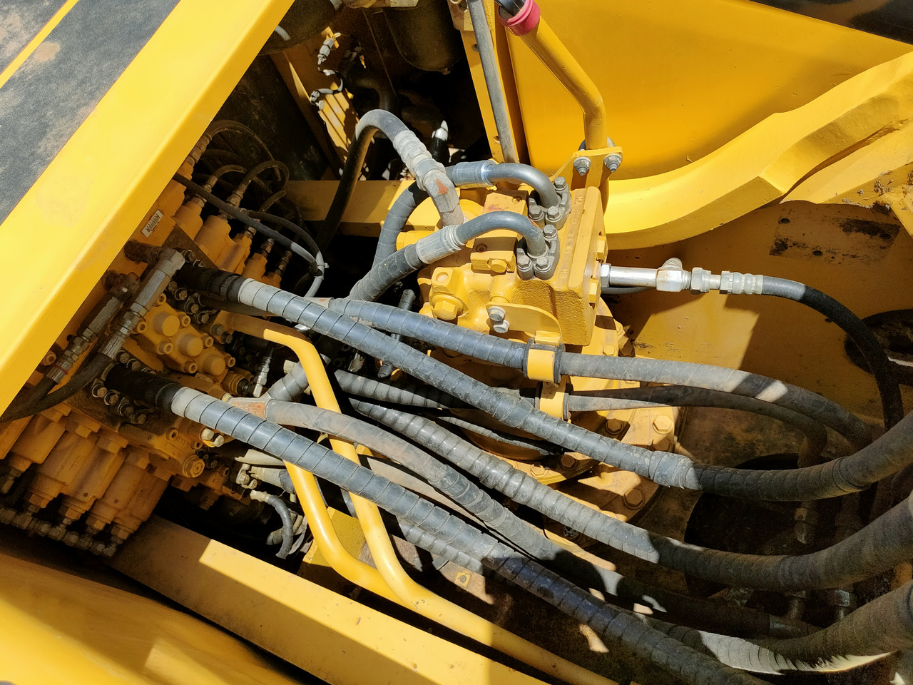 Crawler excavator Komatsu 300-7: picture 22 Crawler excavator Komatsu 300-7: picture 22