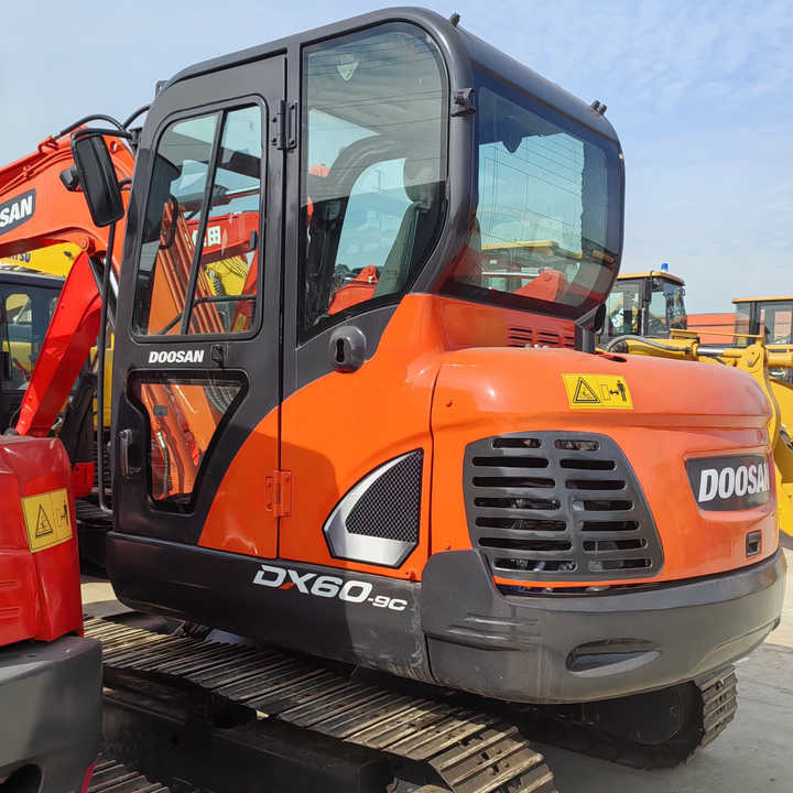 Used Doosan Mini Excavator DoOSAN DX60-9 6tons Small Excavator for Sale High Quality Doosan Dx60 70 75 Mini Excavator on Sale - Mini excavator: picture 1 Used Doosan Mini Excavator DoOSAN DX60-9 6tons Small Excavator for Sale High Quality Doosan Dx60 70 75 Mini Excavator on Sale - Mini excavator: picture 1