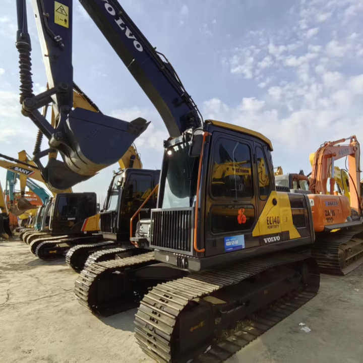 Used Volvo 14 tonne crawler excavator Volvo ec140 excavator powerful low price good quality for sale - Crawler excavator: picture 1 Used Volvo 14 tonne crawler excavator Volvo ec140 excavator powerful low price good quality for sale - Crawler excavator: picture 1