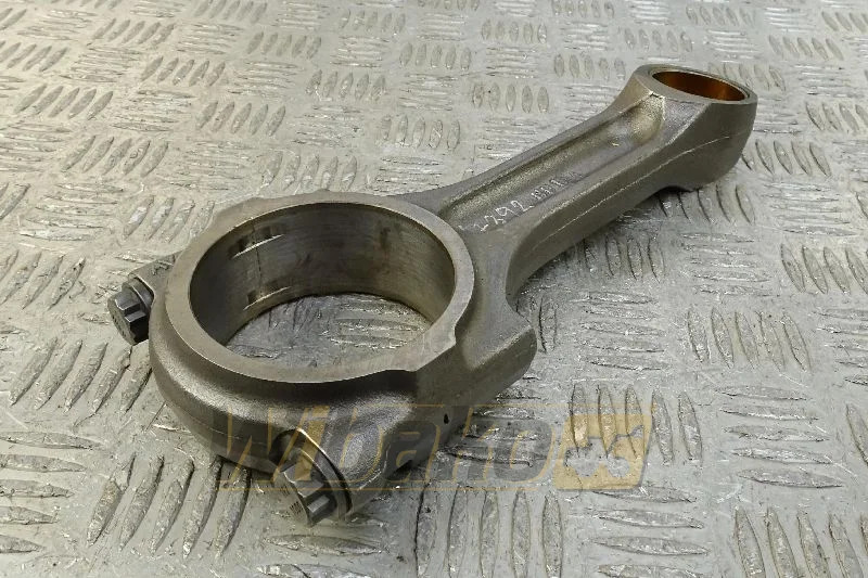 Caterpillar 213-3193 - Connecting rod for Construction machinery: picture 1 Caterpillar 213-3193 - Connecting rod for Construction machinery: picture 1