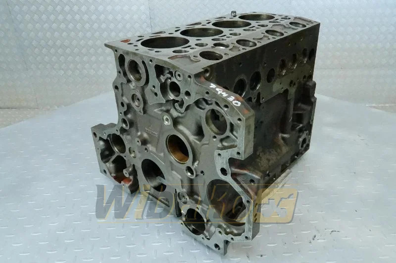 Deutz 04289542 - Cylinder block for Construction machinery: picture 1 Deutz 04289542 - Cylinder block for Construction machinery: picture 1