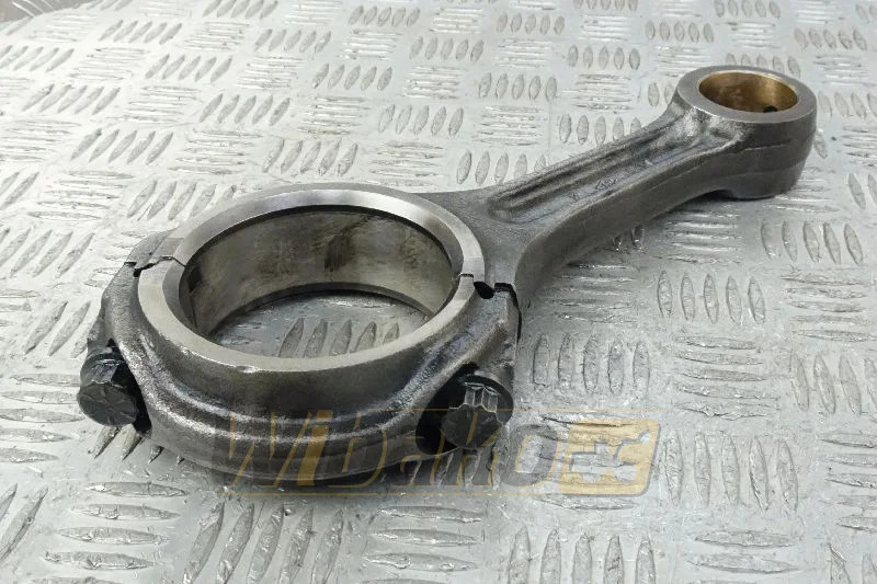 International Harvester TD15 688922C1 - Connecting rod for Construction machinery: picture 1 International Harvester TD15 688922C1 - Connecting rod for Construction machinery: picture 1
