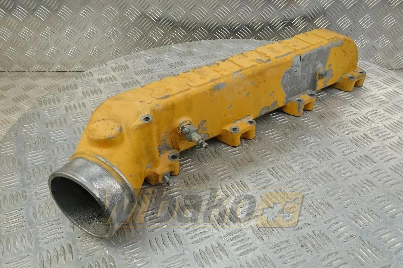 Liebherr 9882895 - Intake manifold for Construction machinery: picture 1 Liebherr 9882895 - Intake manifold for Construction machinery: picture 1